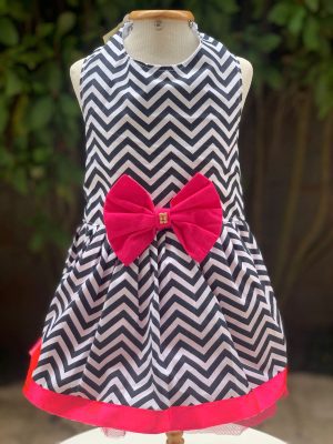 Vestido Chevron com Laço Rosa (Elenice)