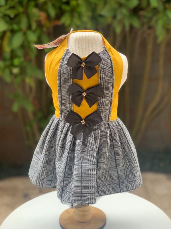 Vestido Jardineira Mostarda com Xadrez (Elenice)